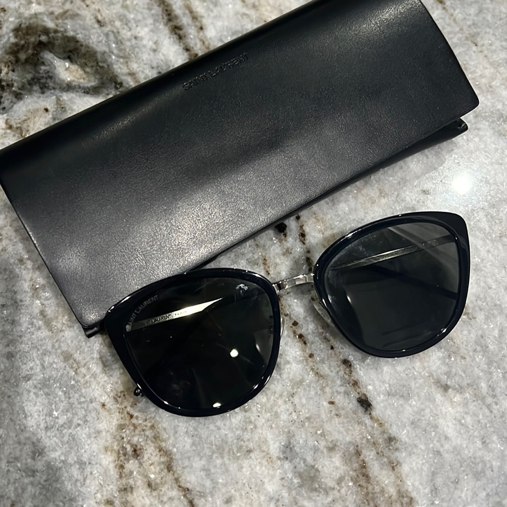 YSL BLACK SUNGLASSES